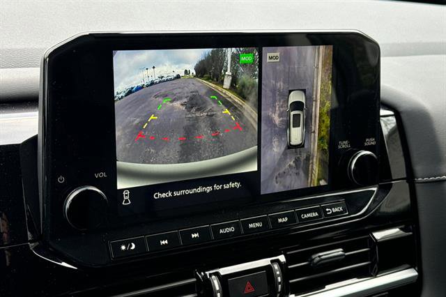 New 2025 Nissan Pathfinder SL image 23