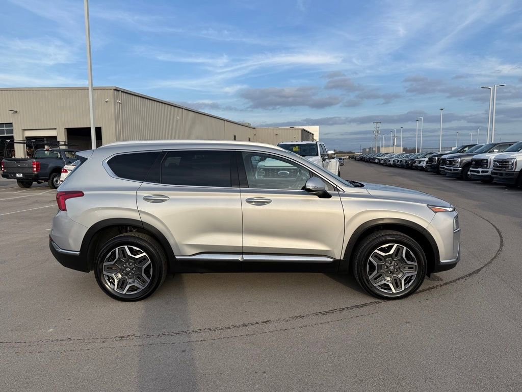 Used 2022 Hyundai Santa Fe SEL Premium image 31