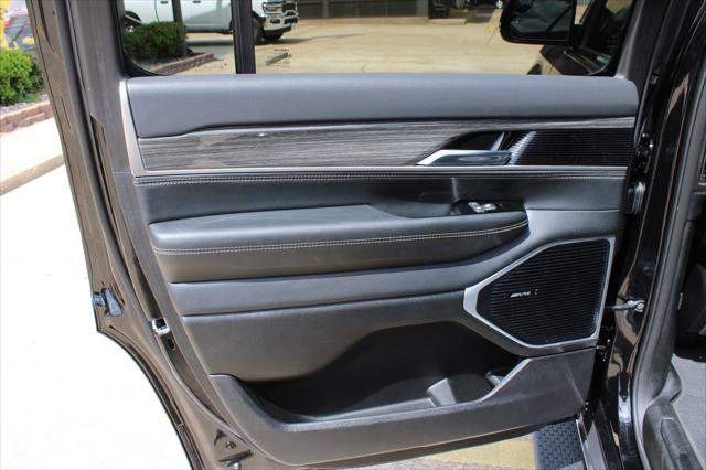 Certified 2022 Jeep Wagoneer Series III image 21