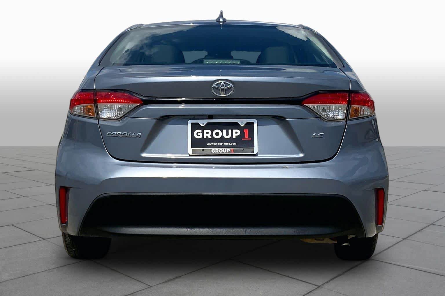 Used 2024 Toyota Corolla LE FWD image 5