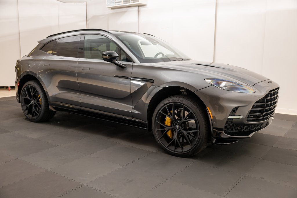 New 2025 Aston Martin DBX 707 image 12