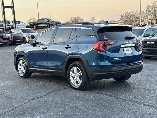 Used 2020 GMC Terrain SLE w/ Driver Convenience Package image 11