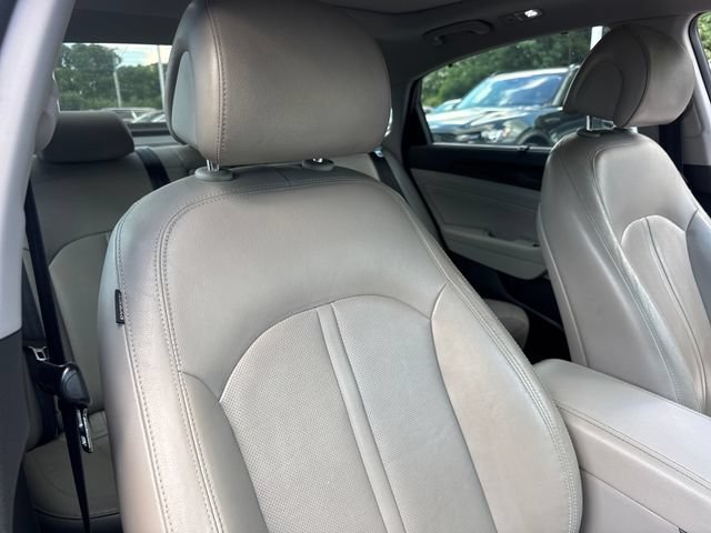 Used 2017 Hyundai Sonata Limited w/ Ultimate Package 02 FWD image 26