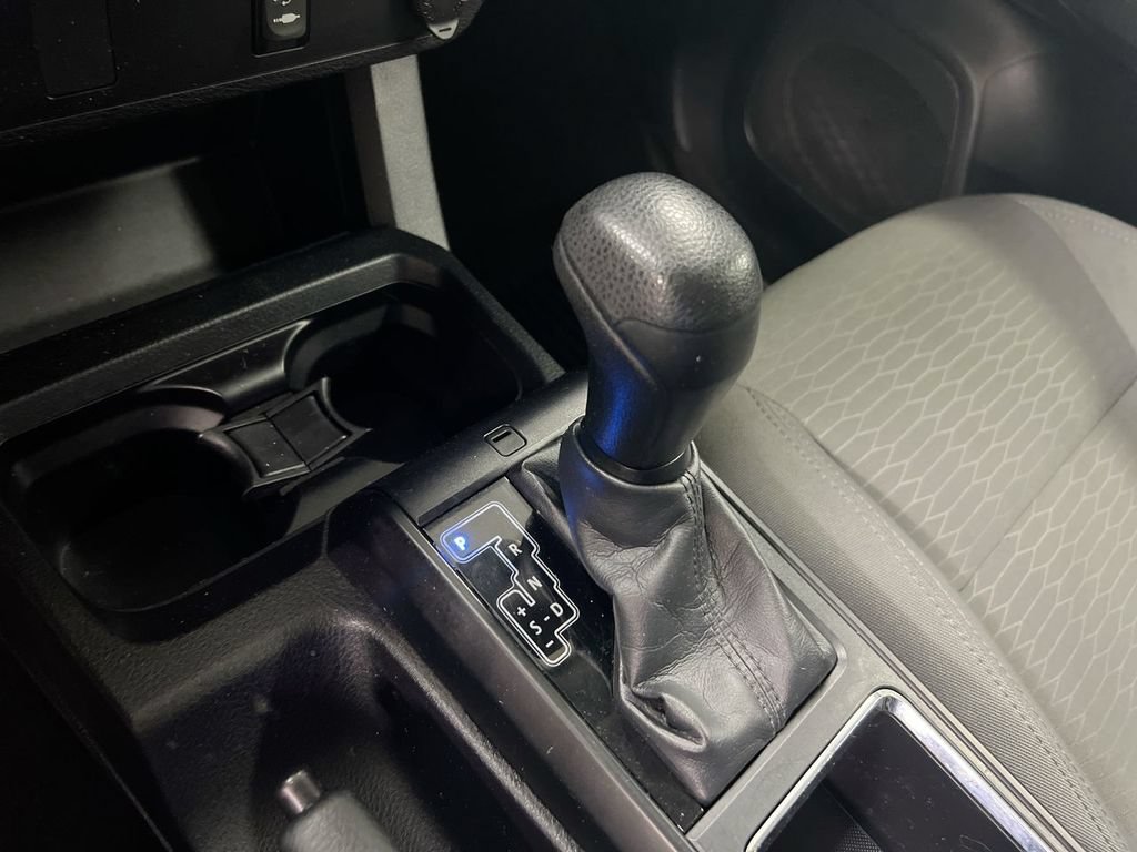 Used 2017 Toyota Tacoma SR w/ Tow Package AWD/4WD image 17