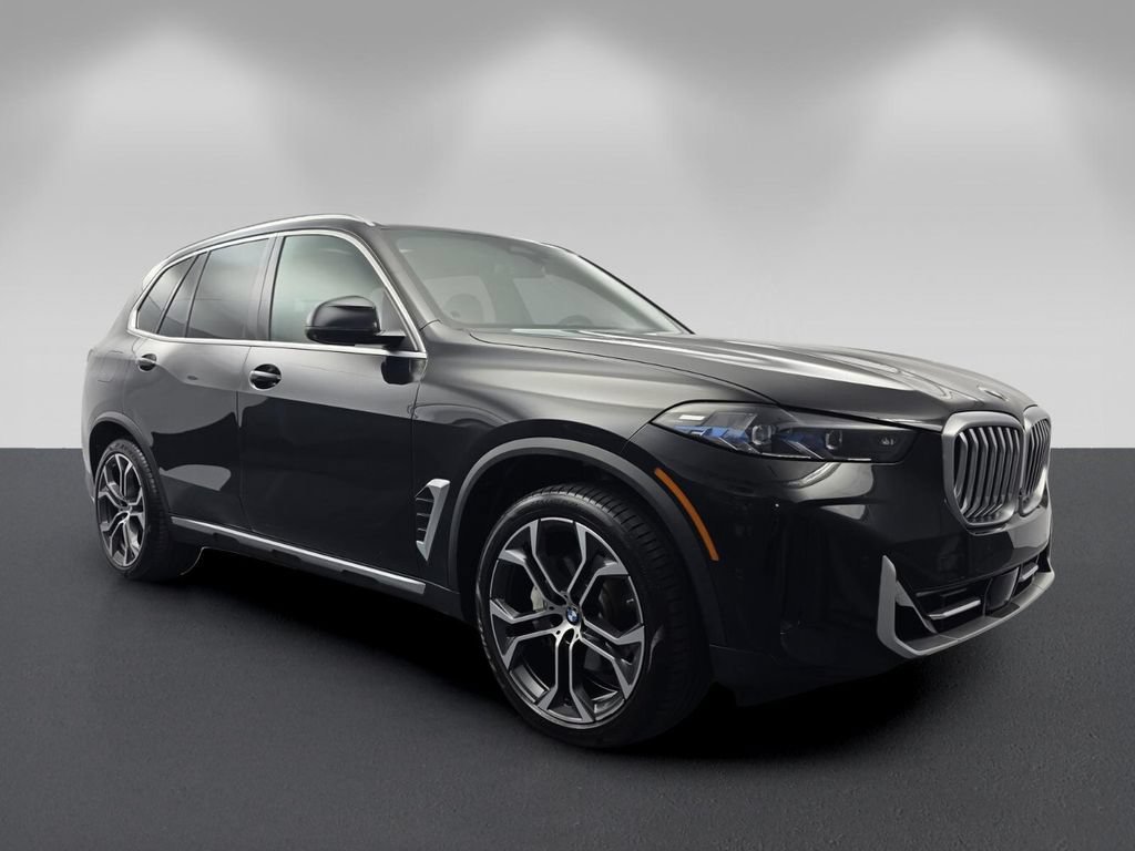 Certified 2025 BMW X5 sDrive40i w/ Premium Package
