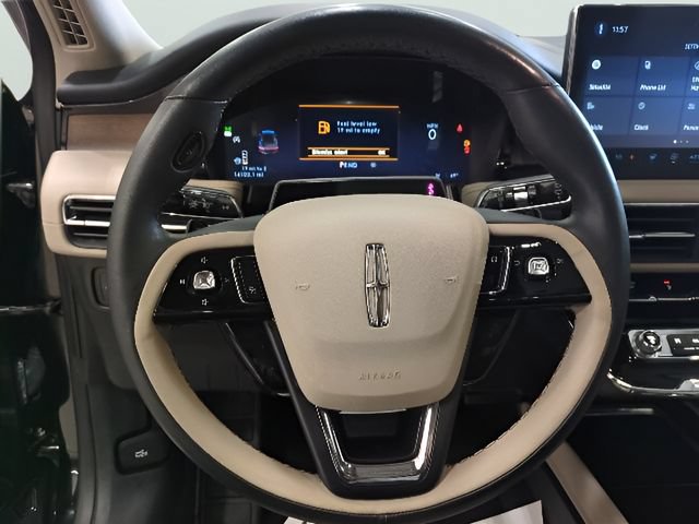 Used 2025 Lincoln Corsair Reserve w/ Equipment Group 202A AWD/4WD image 6