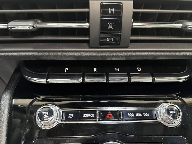 Used 2020 Lincoln Corsair Reserve w/ Equipment Group 201A image 25