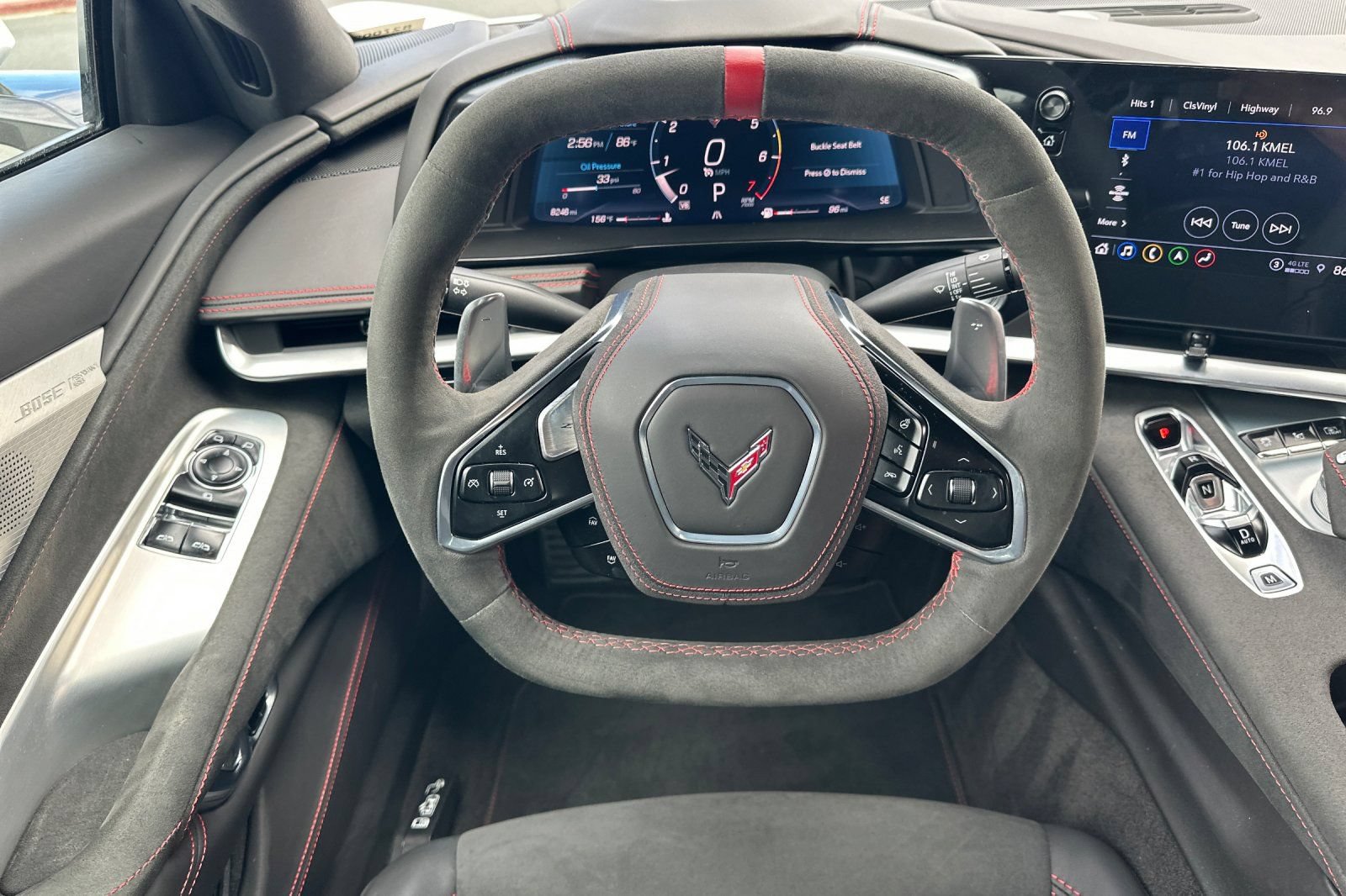 Used 2022 Chevrolet Corvette Stingray Premium Cpe w/ Z51 Performance Package RWD image 12