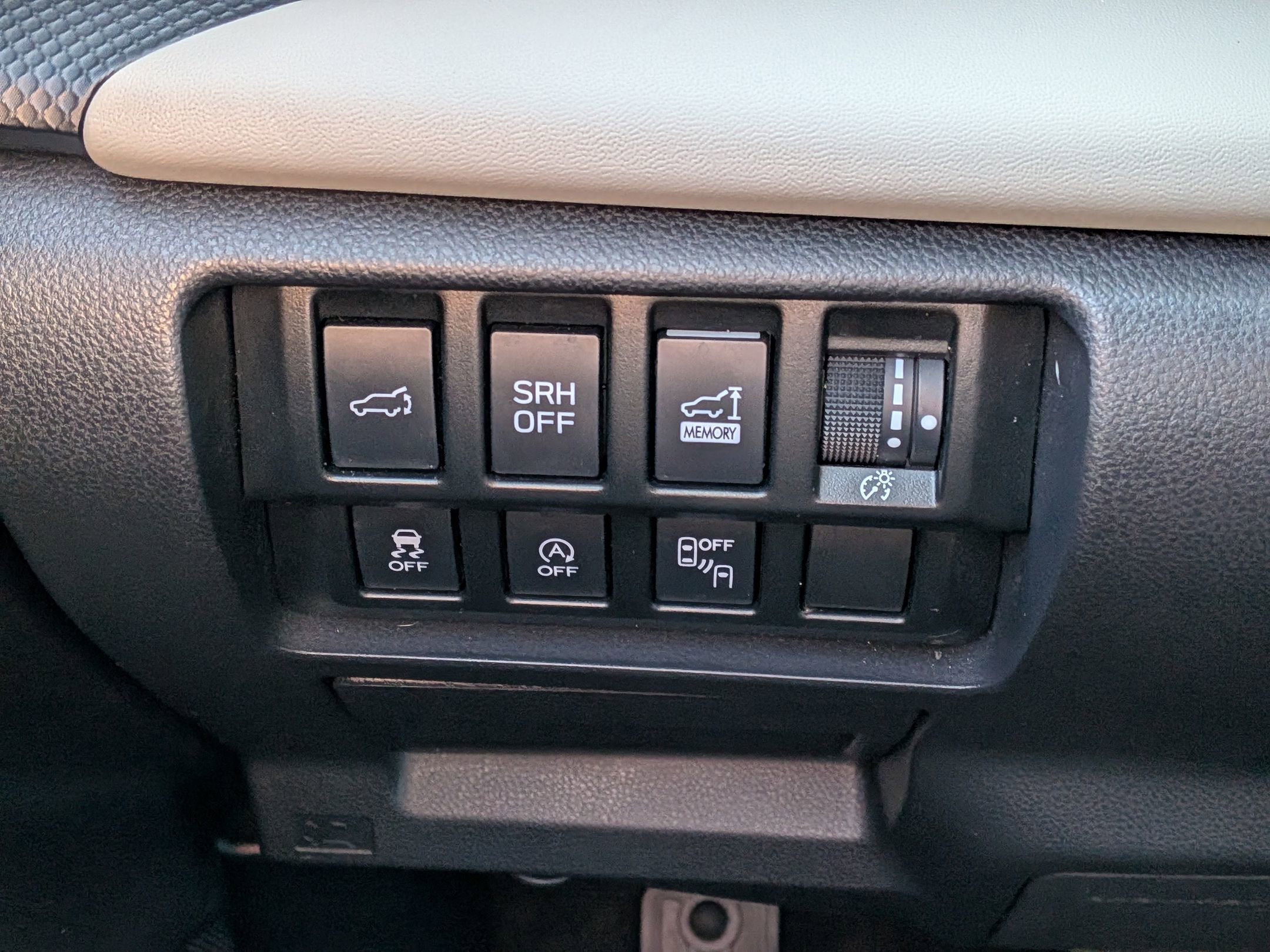 Certified 2023 Subaru Forester Limited image 18