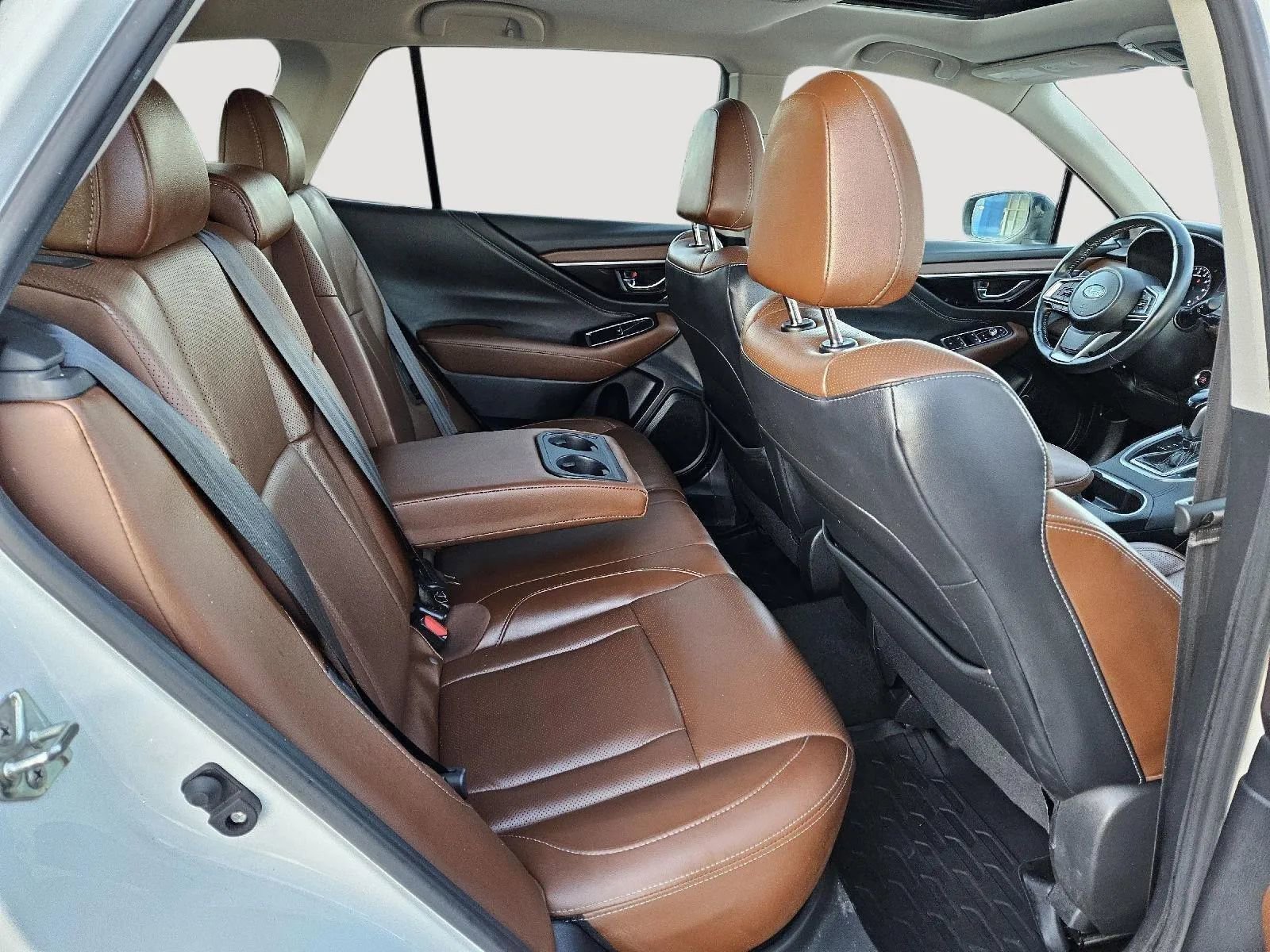 Used 2020 Subaru Outback Touring image 29