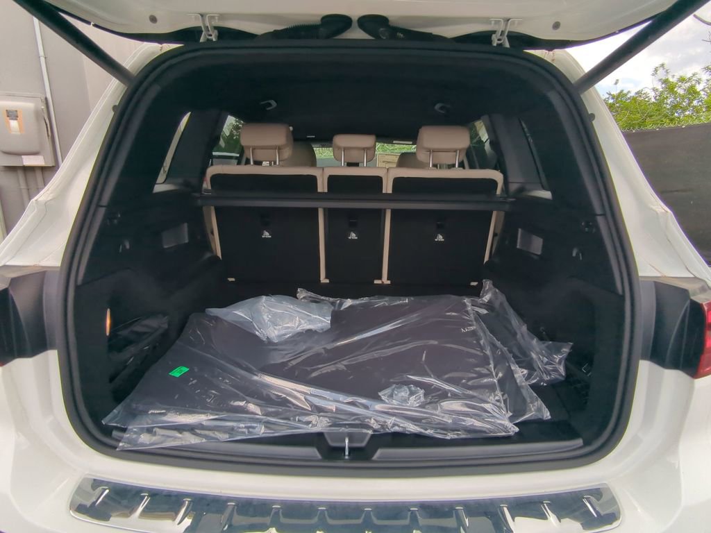 New 2025 Mercedes-Benz GLB 250 GLB 250 image 24