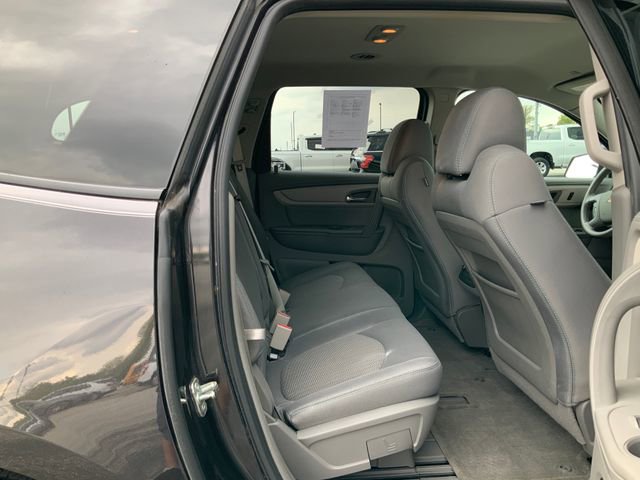 Used 2017 Chevrolet Traverse LS AWD/4WD image 19
