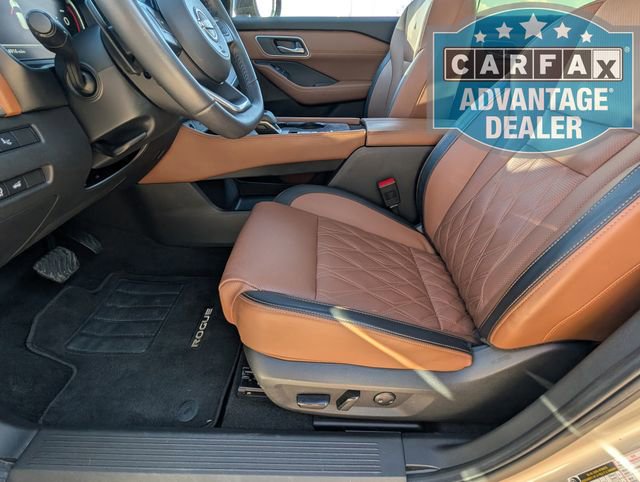 Used 2024 Nissan Rogue Platinum w/ Platinum Premium Package FWD image 18