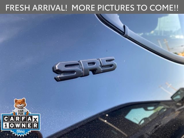 Used 2023 Toyota Tundra SR5 w/ SR5 Convenience Package AWD/4WD image 9