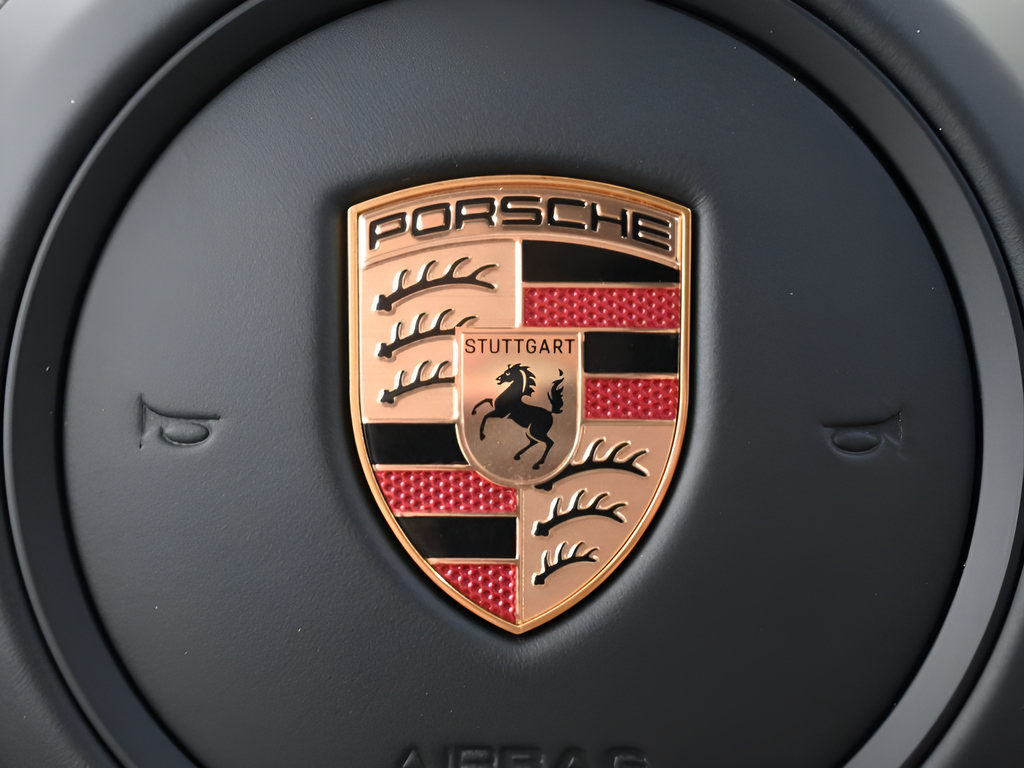 New 2024 Porsche Macan 4 Electric AWD/4WD image 22