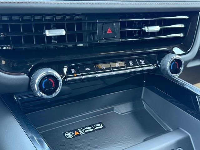 New 2026 Chevrolet Suburban High Country image 24