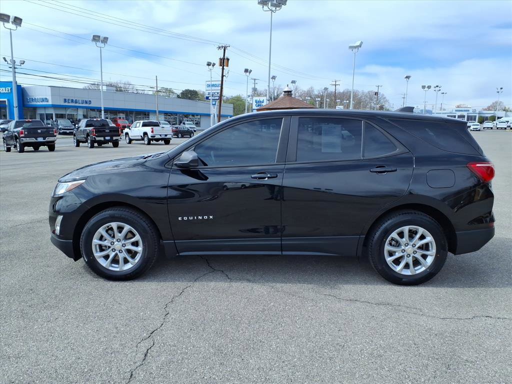 Used 2021 Chevrolet Equinox LS w/ LS Convenience Package image 7