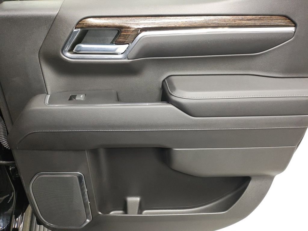 Used 2022 GMC Sierra 1500 Elevation image 14