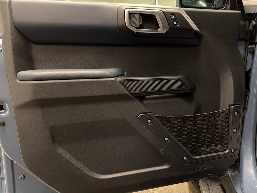 New 2025 Ford Bronco Heritage Edition image 16