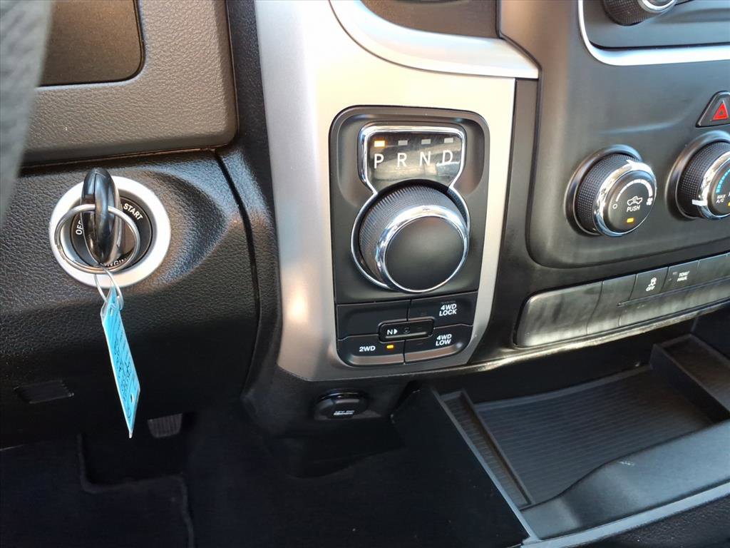 Used 2020 RAM 1500 Classic SLT image 26