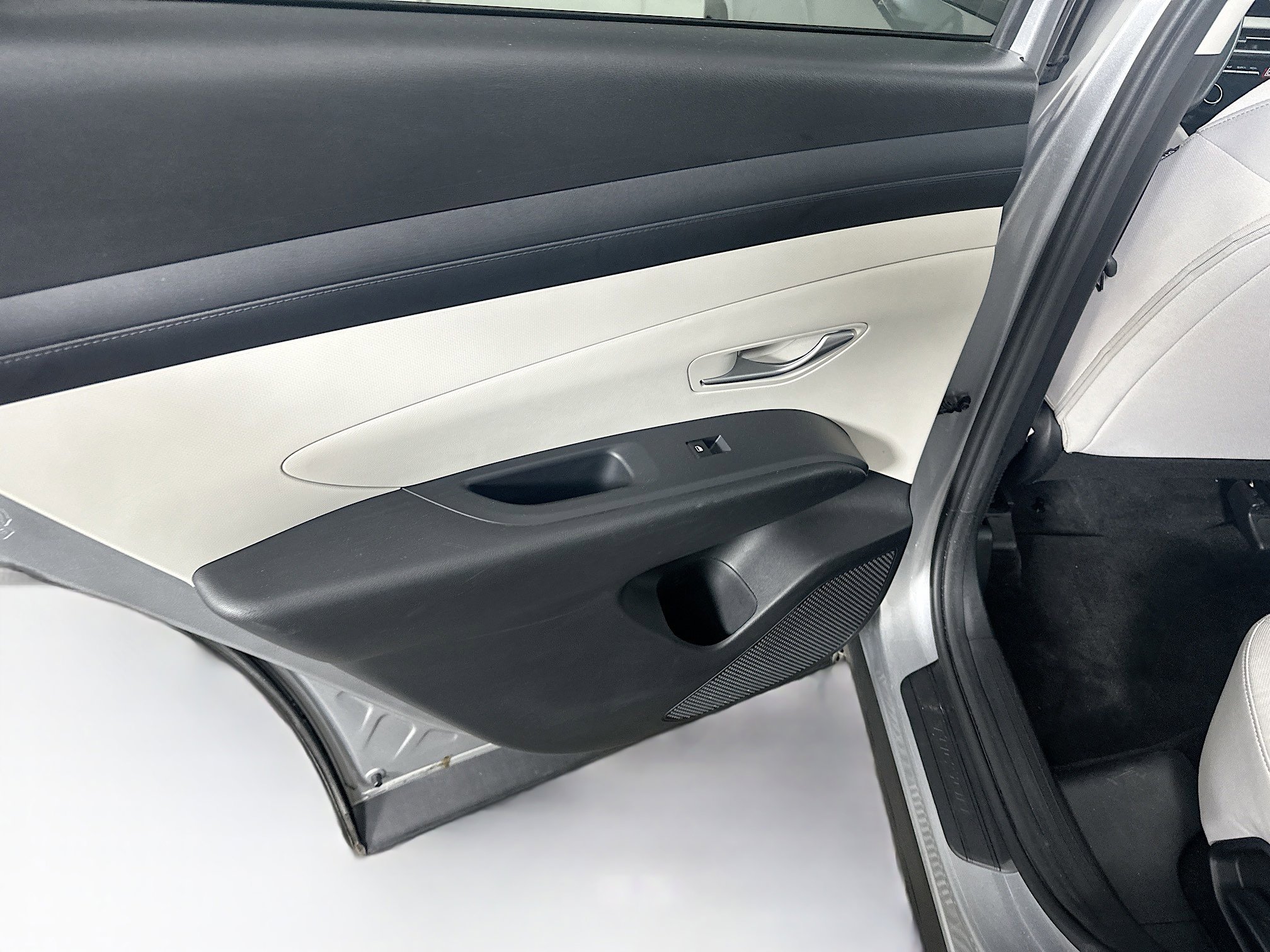 Used 2025 Hyundai Tucson SEL FWD image 25