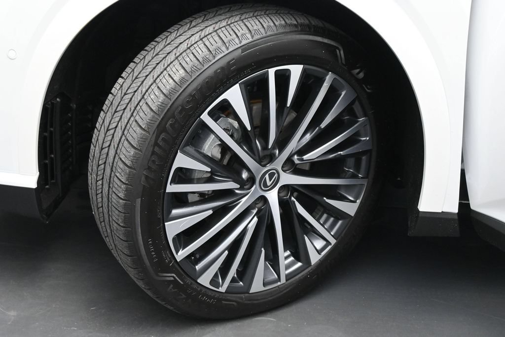 Used 2024 Lexus RX 350 Premium Plus w/ Convenience Package FWD image 20