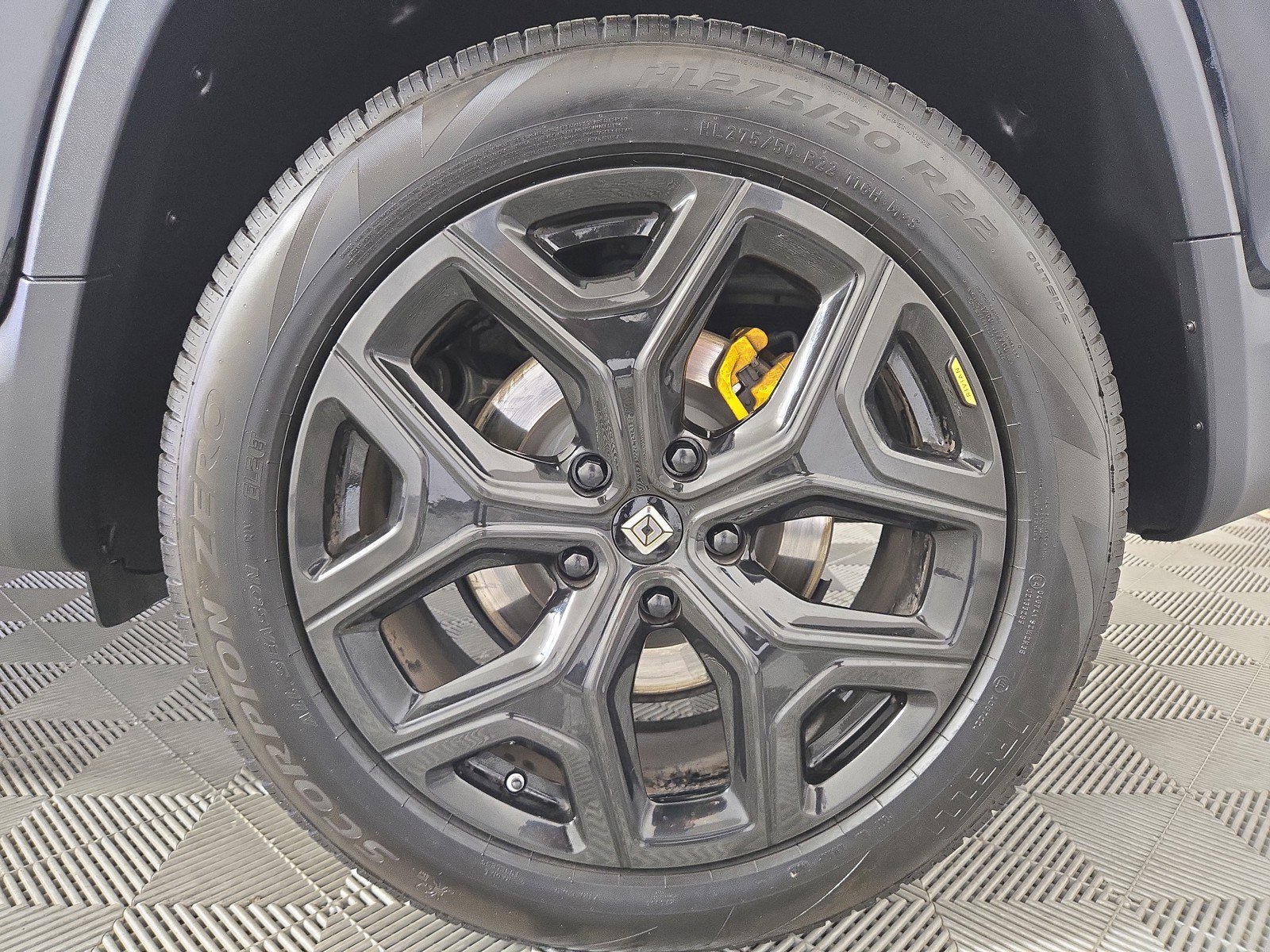 Used 2023 Rivian R1T Launch Edition AWD/4WD image 10