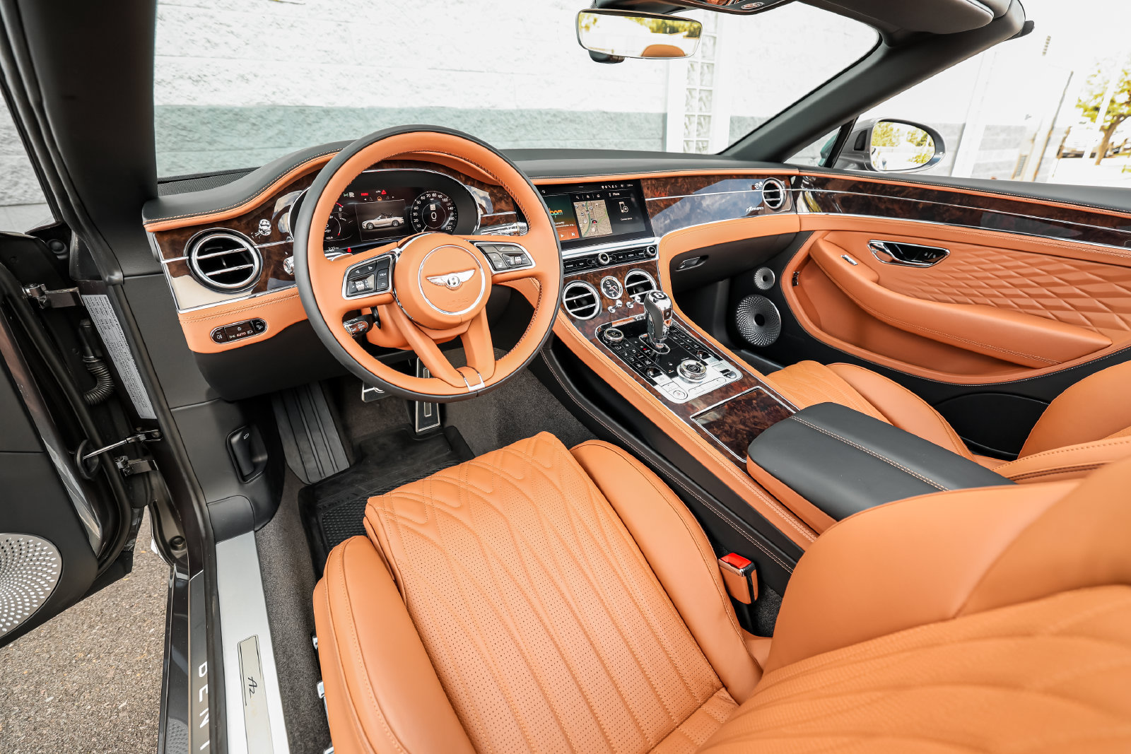 Certified 2026 Bentley Continental GT Azure AWD/4WD image 29