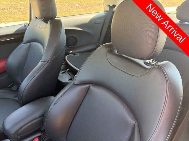 Used 2016 MINI Cooper S image 12