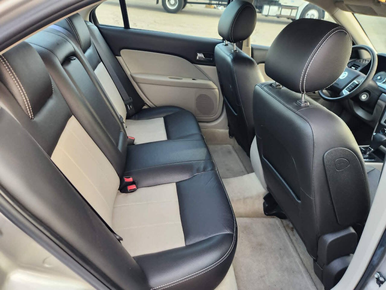 Used 2008 Mercury Milan Premier FWD image 16
