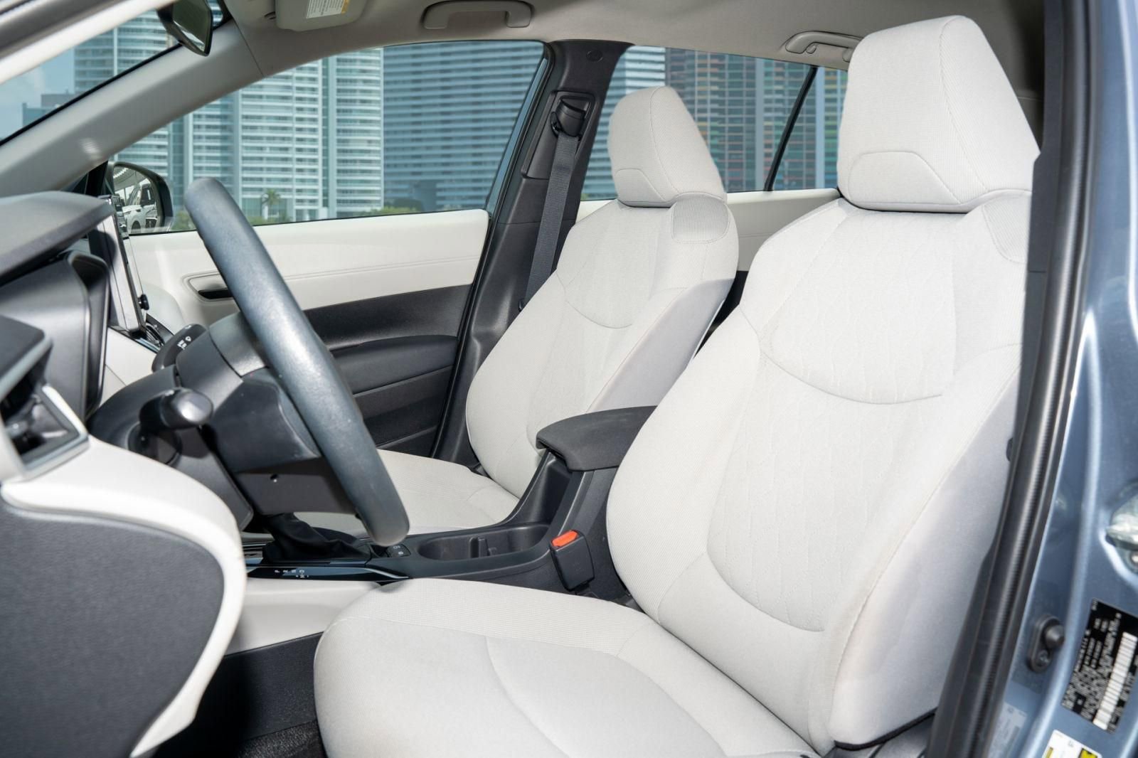 Used 2023 Toyota Corolla Cross L FWD image 15