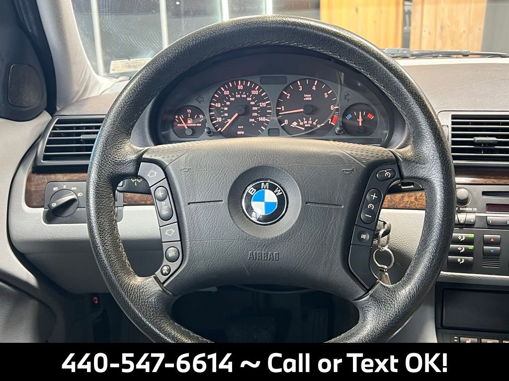 Used 2004 BMW 325xi Sedan image 23