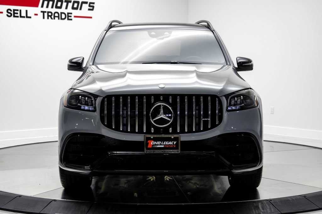 Used 2025 Mercedes-Benz GLS 63 AMG 4MATIC image 2