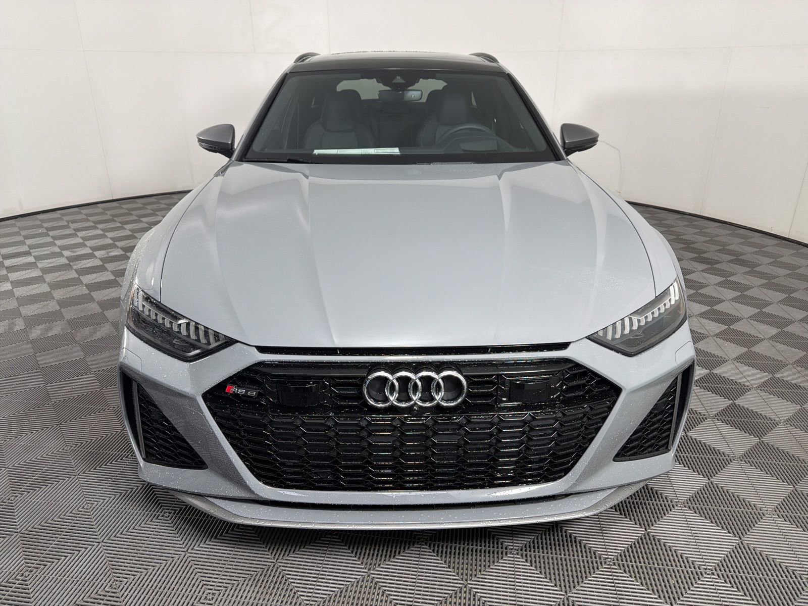 New 2026 Audi RS 6 performance image 2