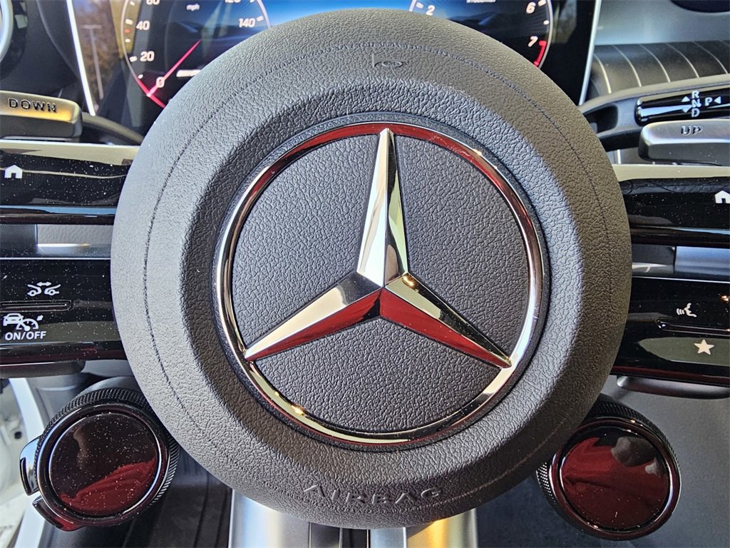 Used 2025 Mercedes-Benz GLC 43 AMG 4MATIC image 22