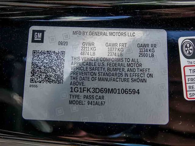 Used 2021 Chevrolet Camaro ZL1 RWD image 27