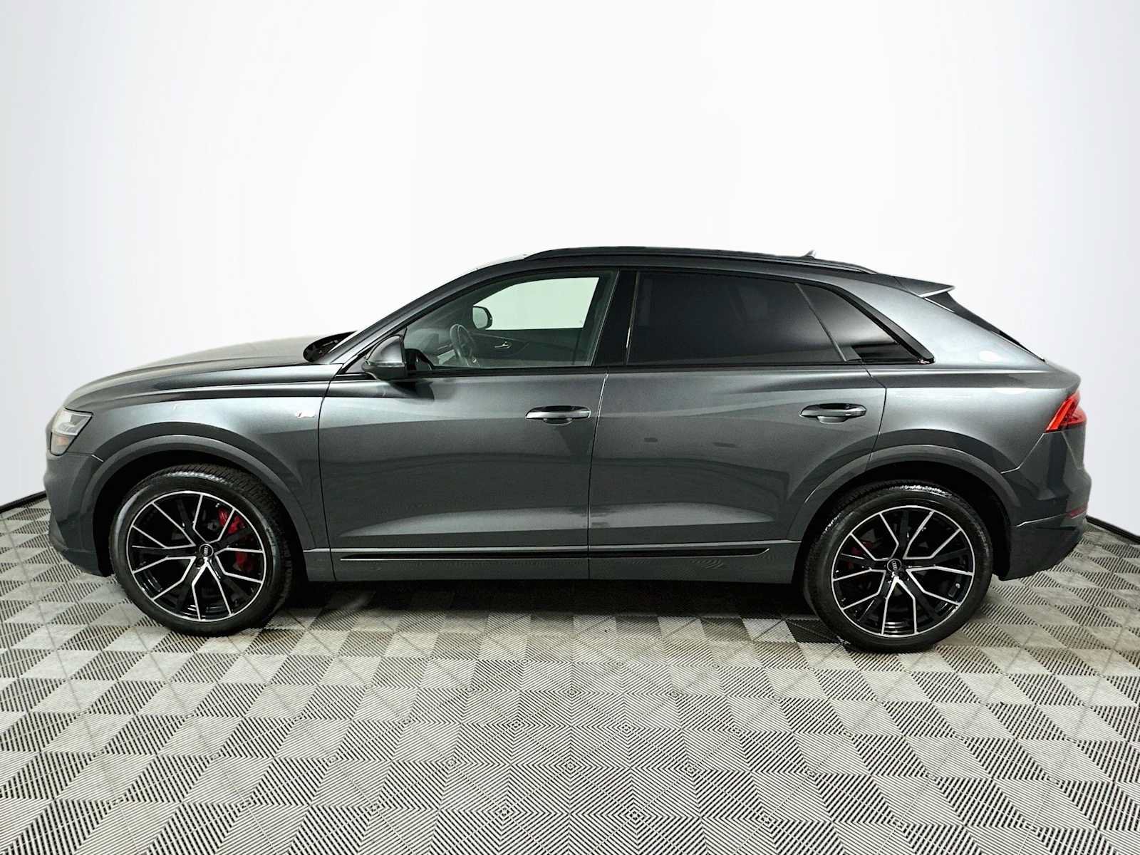 Certified 2023 Audi Q8 Premium Plus w/ Premium Plus Package AWD/4WD image 4