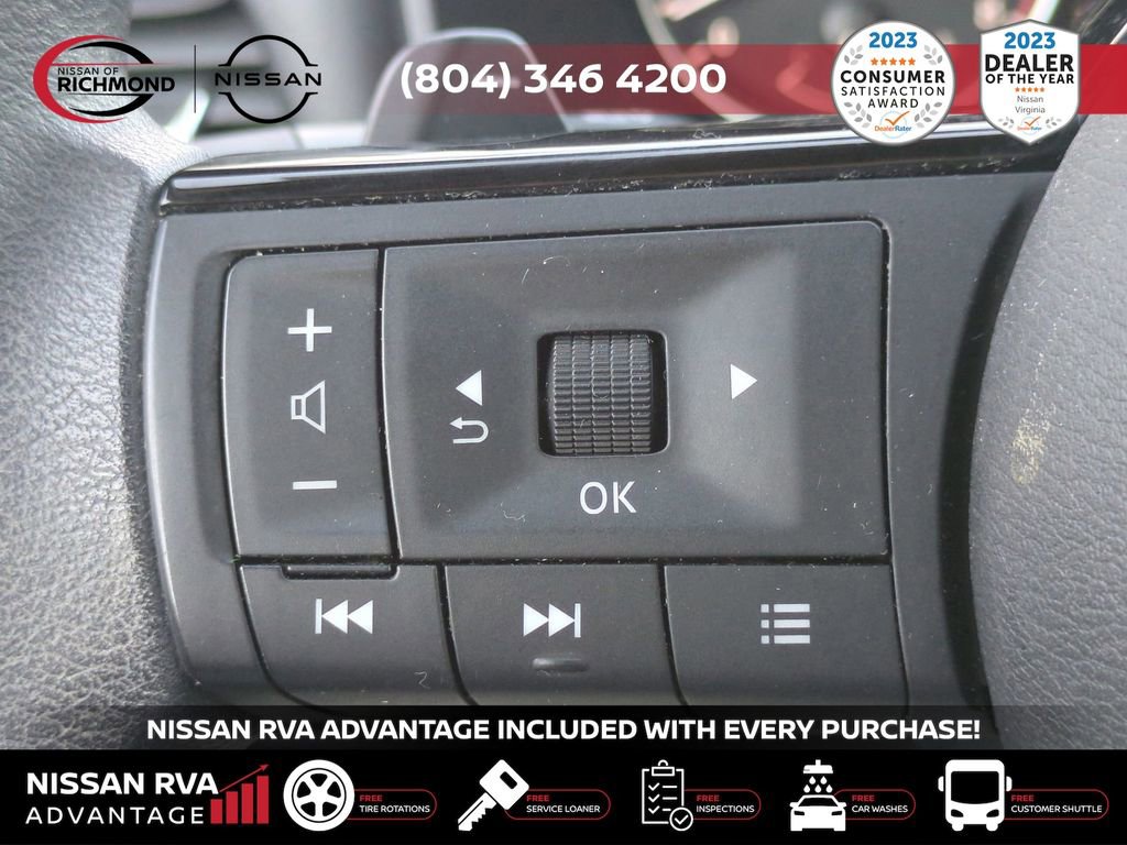 Used 2023 Nissan Rogue SV image 24