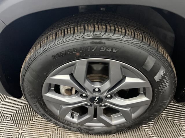 Certified 2024 Kia Seltos S image 34