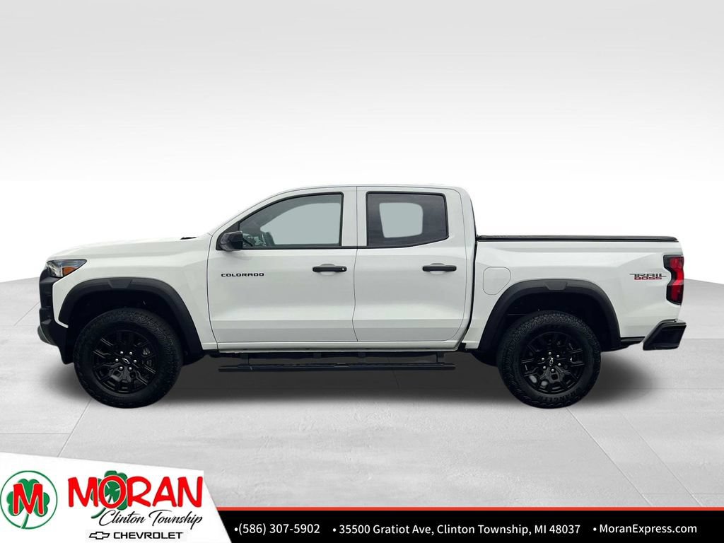 Certified 2025 Chevrolet Colorado Trail Boss AWD/4WD image 3