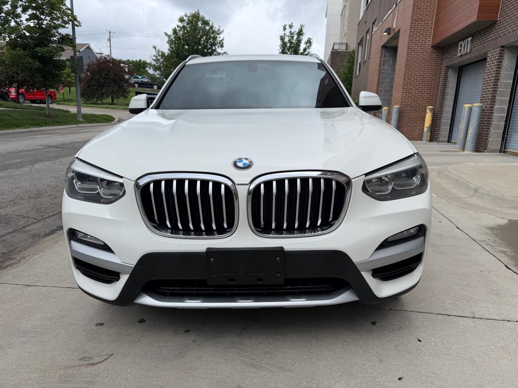 Used 2018 BMW X3 xDrive30i AWD/4WD image 2