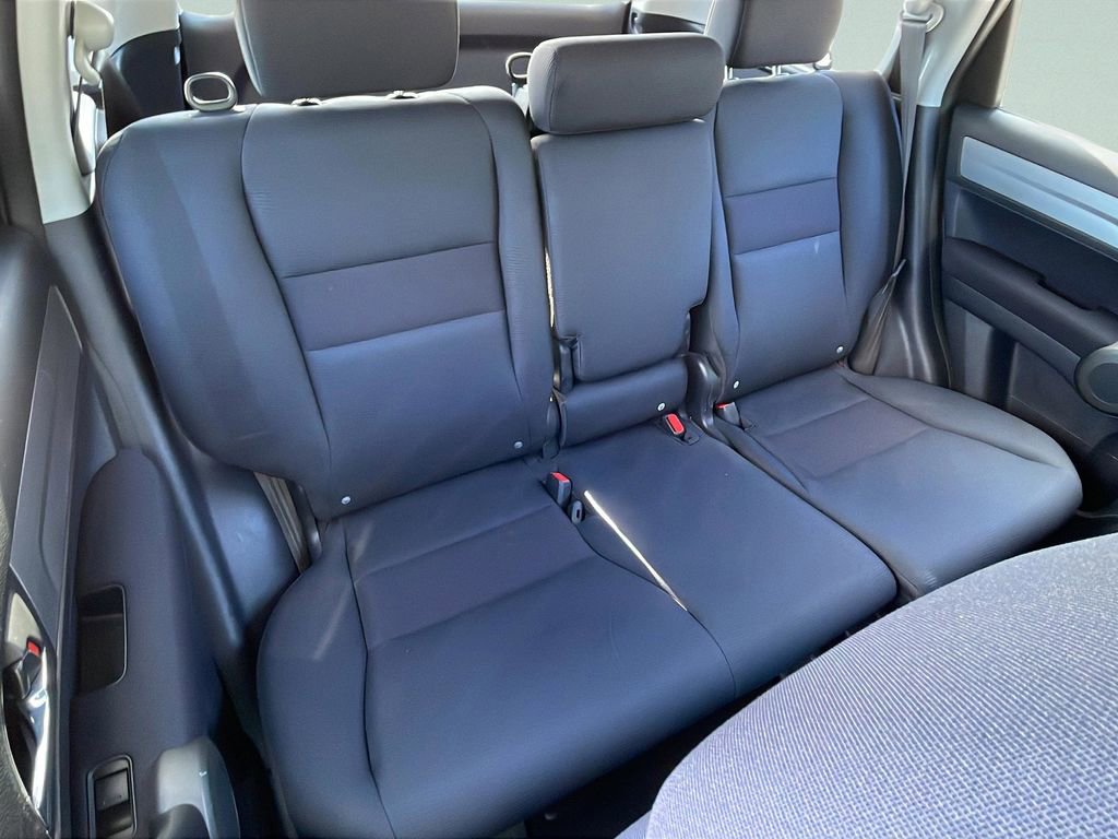 Used 2010 Honda CR-V LX image 27