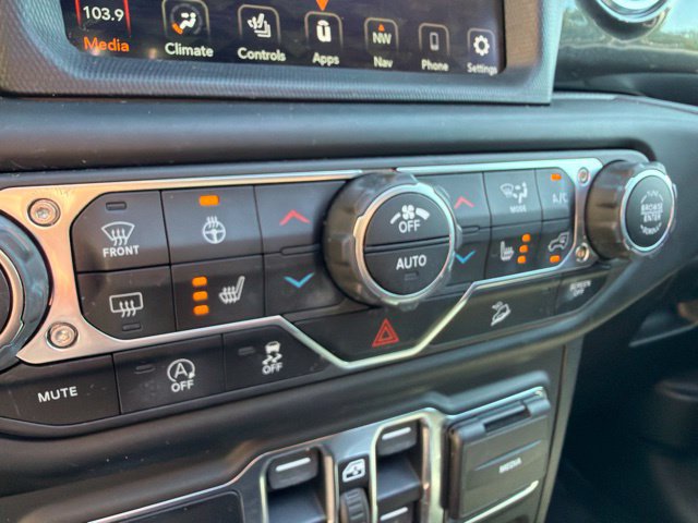 Certified 2021 Jeep Wrangler Unlimited Sahara AWD/4WD image 8