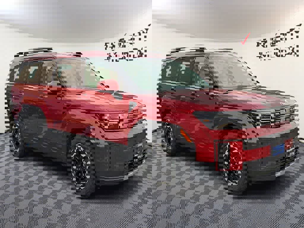 Used 2025 Hyundai Santa Fe SEL image 3