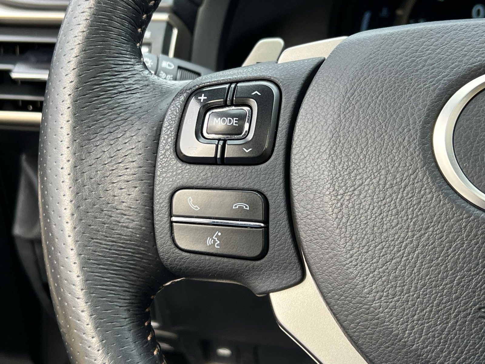 Used 2015 Lexus RC 350 AWD w/ Navigation System Package image 30