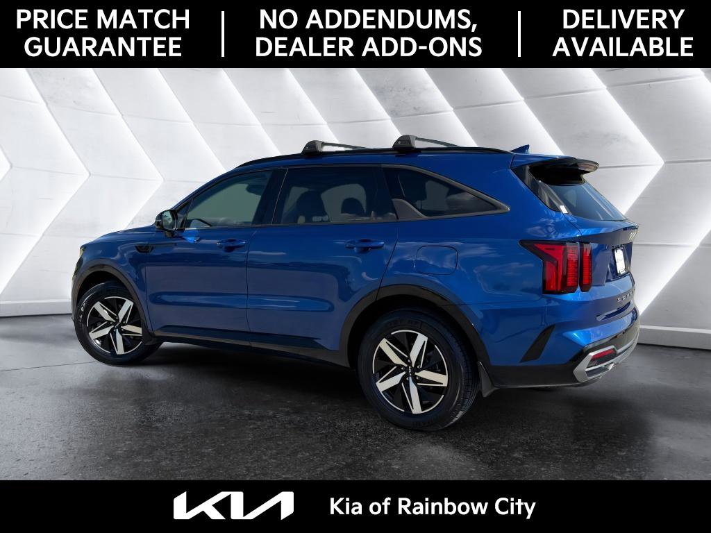 Used 2022 Kia Sorento EX w/ Panoramic Sunroof Package FWD image 7