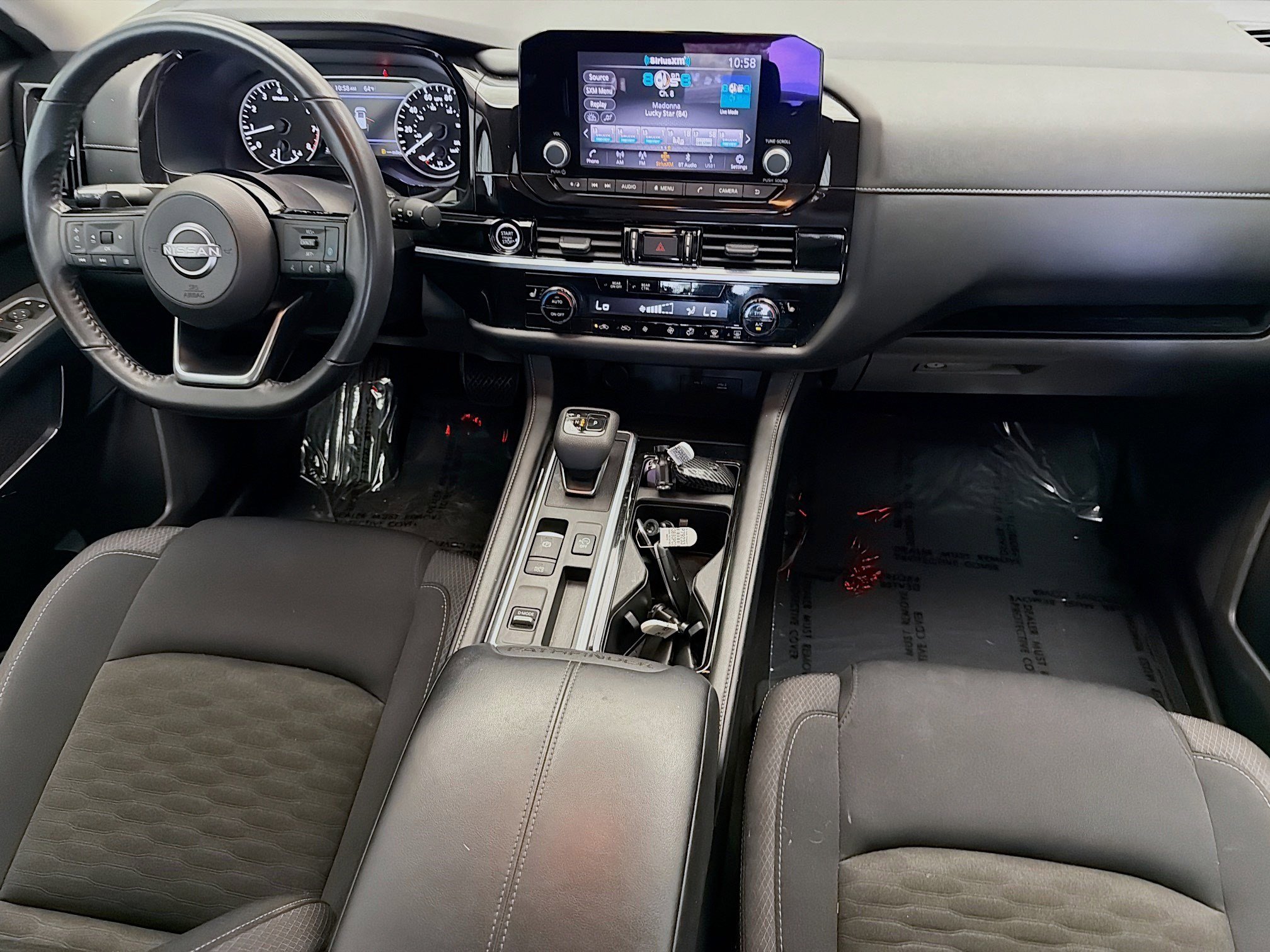 Used 2023 Nissan Pathfinder SV w/ SV Premium Package FWD image 12