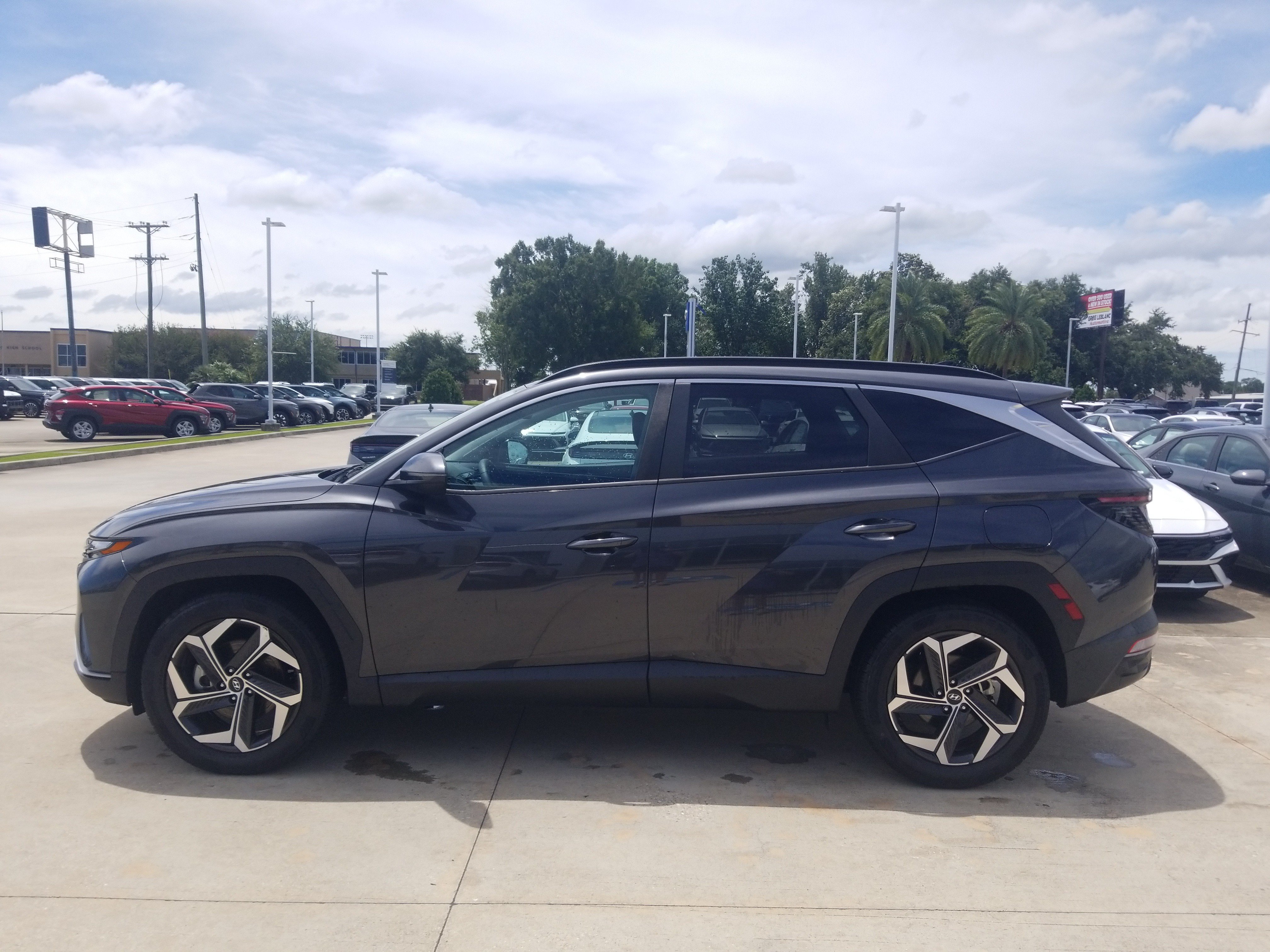 Used 2022 Hyundai Tucson SEL w/ Convenience Package FWD image 4