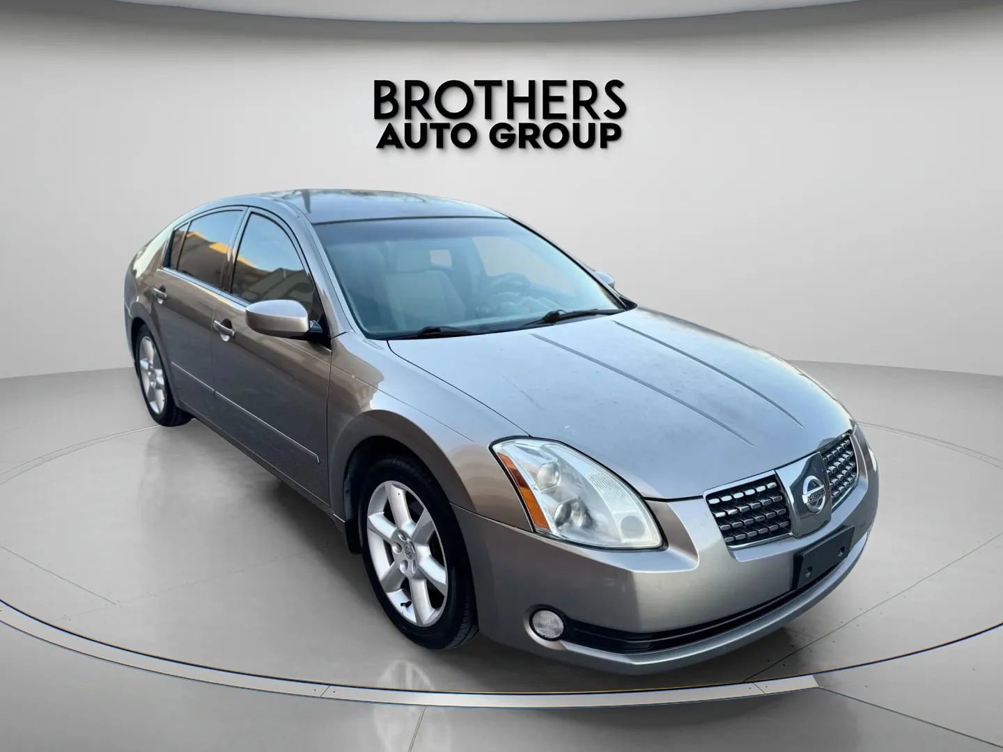 Used 2004 Nissan Maxima 3.5 SE w/ Premium Audio Pkg image 3