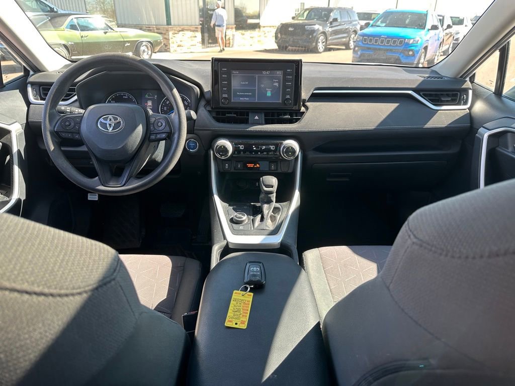 Used 2019 Toyota RAV4 XLE w/ Convenience Package AWD/4WD image 25